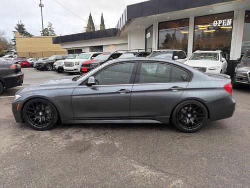 2017 BMW 330 330i 4dr Sedan