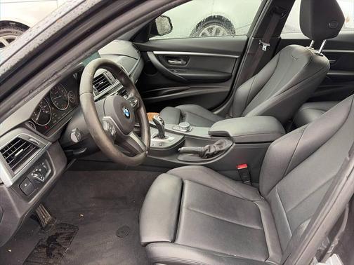 2017 BMW 330 330i 4dr Sedan