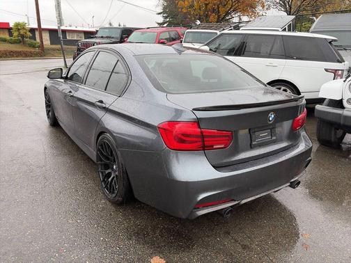2017 BMW 330 330i 4dr Sedan