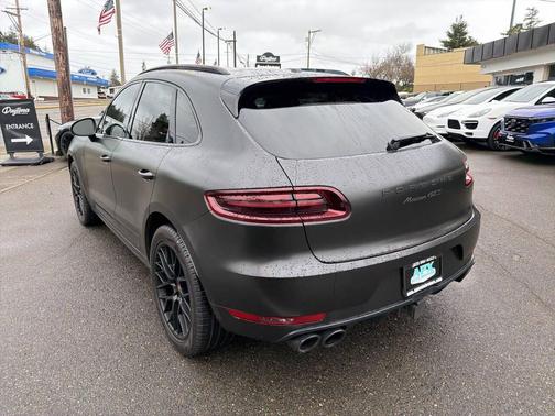 2017 Porsche Macan GTS