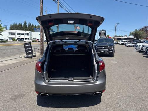 2011 Porsche Cayenne S