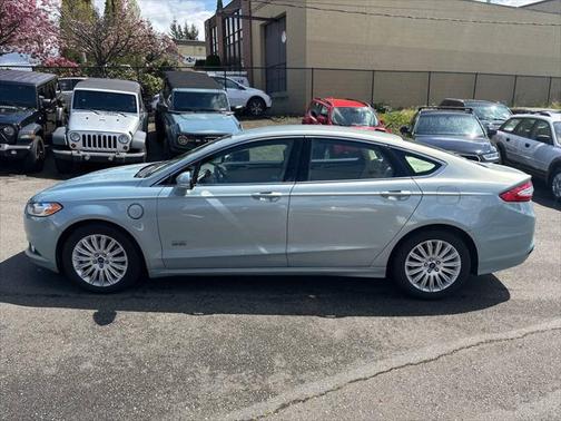 2014 Ford Fusion Energi SE Luxury