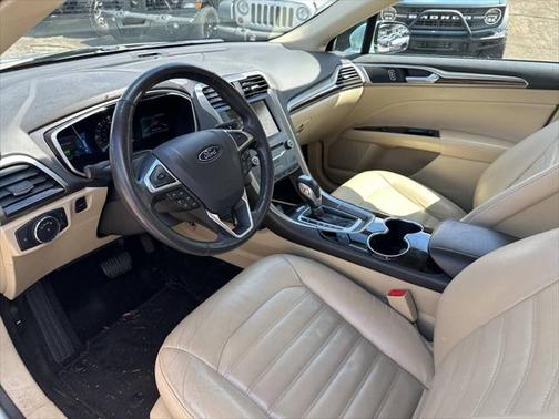2014 Ford Fusion Energi SE Luxury