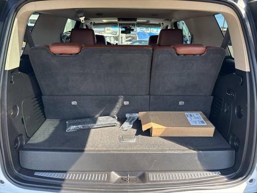 2018 Cadillac Escalade Luxury