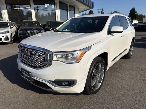 White Frost Tricoat 2017 GMC Acadia Denali