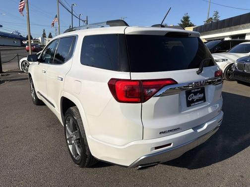 White Frost Tricoat 2017 GMC Acadia Denali