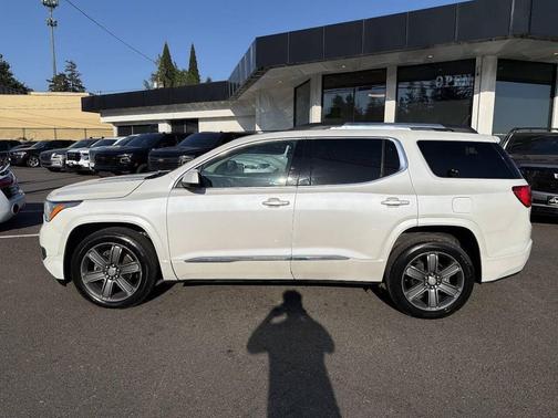 White Frost Tricoat 2017 GMC Acadia Denali