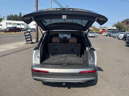 2017 Audi Q7 3.0T Premium