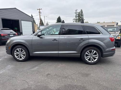 2017 Audi Q7 3.0T Premium