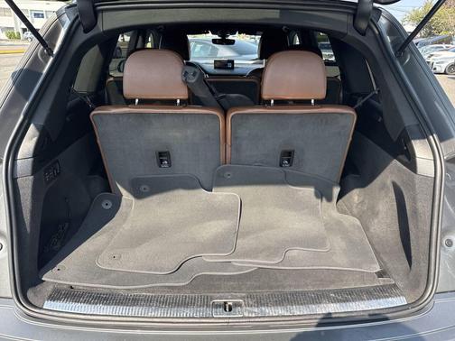 2017 Audi Q7 3.0T Premium