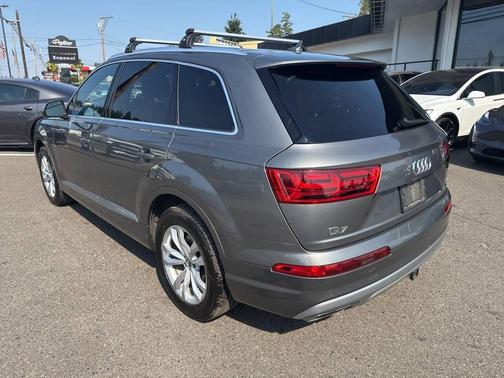 2017 Audi Q7 3.0T Premium