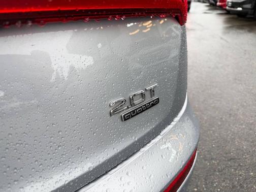 2018 Audi Q5 2.0T Premium Plus