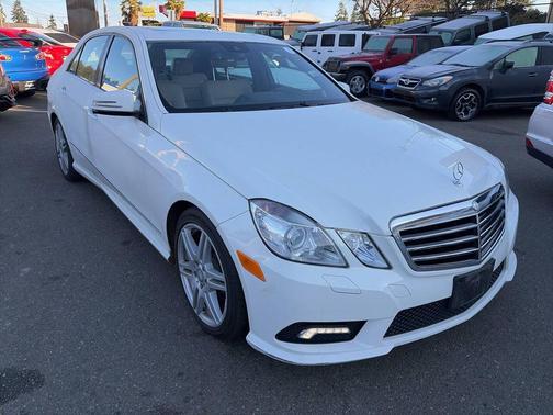 2010 Mercedes-Benz E-Class 4MATIC
