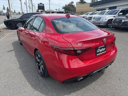 2018 Alfa Romeo Giulia Ti Sport