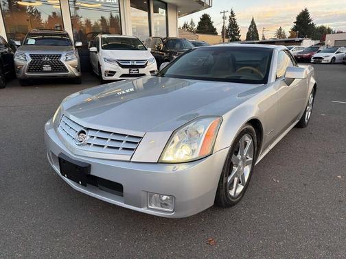 2005 Cadillac XLR Base