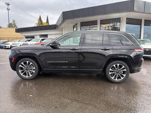 2023 Jeep Grand Cherokee 4xe Overland
