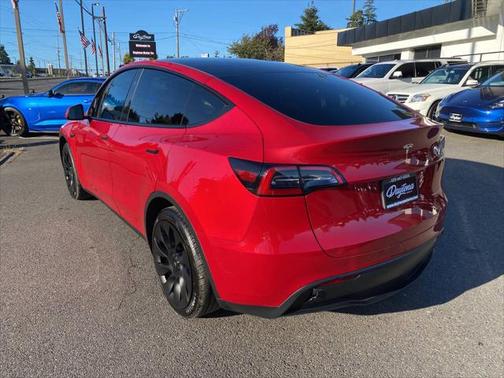2023 Tesla Model Y Long Range Dual Motor All-Wheel Drive