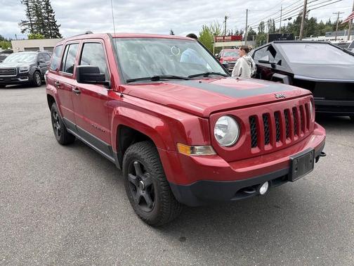 Redline 2 Coat Pearl 2017 Jeep Patriot Sport