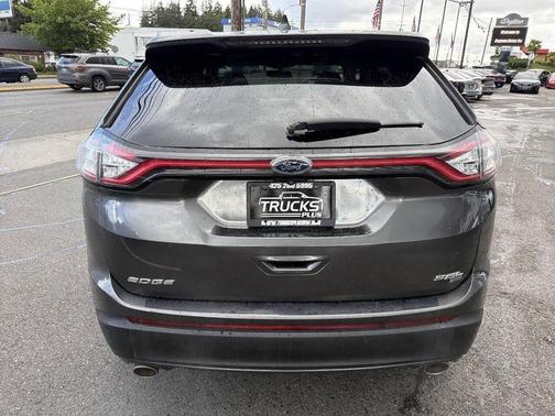 Magnetic 2018 Ford Edge SEL