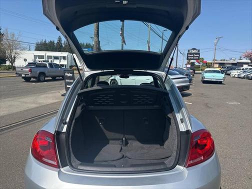 2012 Volkswagen Beetle Base
