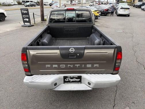 2004 Nissan Frontier XE King Cab