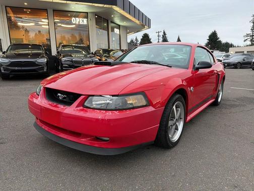 2004 Ford Mustang Mach I