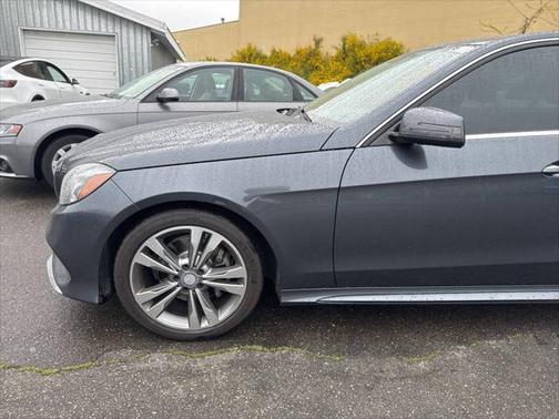 2015 Mercedes-Benz E-Class 4MATIC