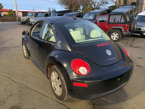 2010 Volkswagen New Beetle 2.5L