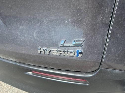 2022 Toyota Sienna LE