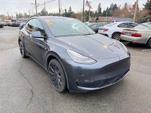 2021 Tesla Model Y Standard Range Rear-Wheel Drive