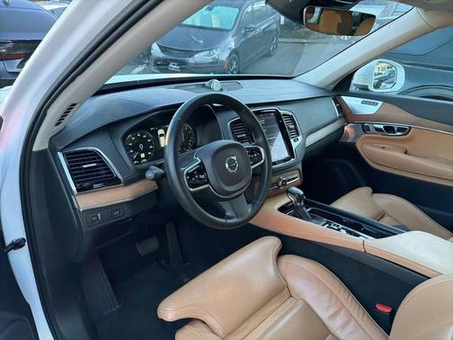 2016 Volvo XC90 T6 Inscription