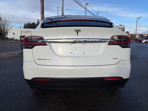 2016 Tesla Model X 75D