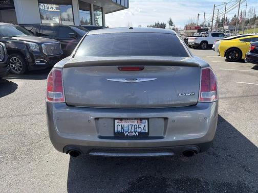 2012 Chrysler 300 SRT8