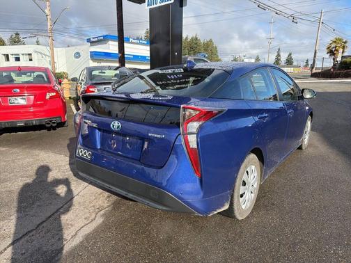 2018 Toyota Prius Two
