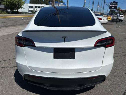 2022 Tesla Model Y Performance Dual Motor All-Wheel Drive