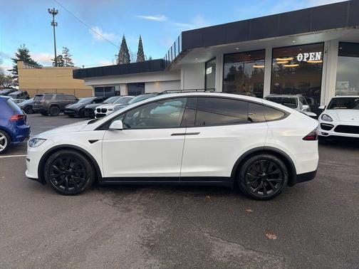 2022 Tesla Model X Base AWD 4dr SUV
