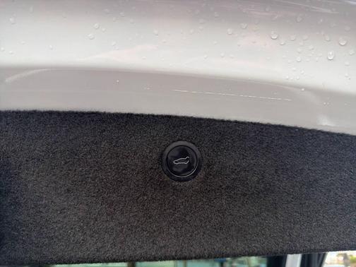 2022 Tesla Model X Base AWD 4dr SUV