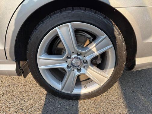 2011 Mercedes-Benz C-Class Sport