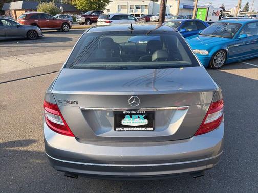2011 Mercedes-Benz C-Class Sport