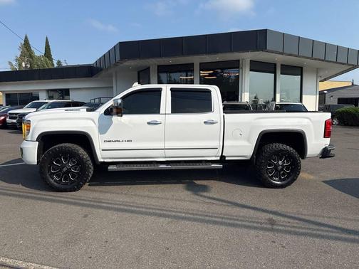 2019 GMC Sierra 3500 Denali