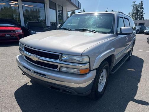 2004 Chevrolet Suburban 1500 LT
