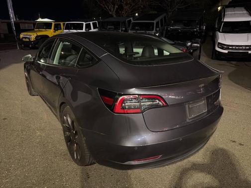 2021 Tesla Model 3 Performance