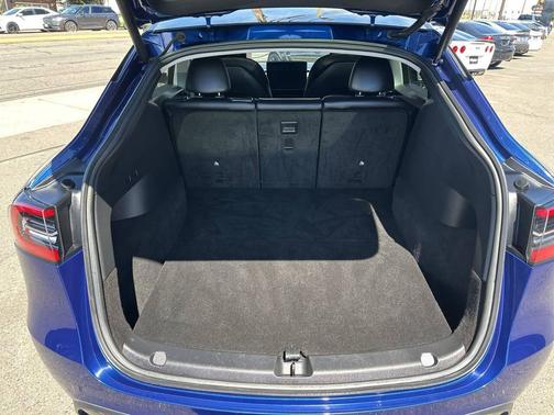2022 Tesla Model Y Performance Dual Motor All-Wheel Drive