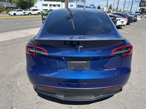 2022 Tesla Model Y Performance Dual Motor All-Wheel Drive