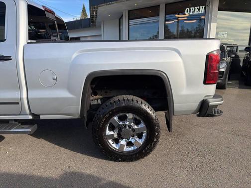 2019 GMC Sierra 2500 Denali