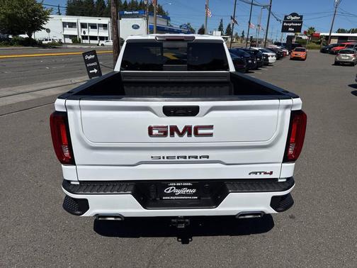 2022 GMC Sierra 1500 AT4