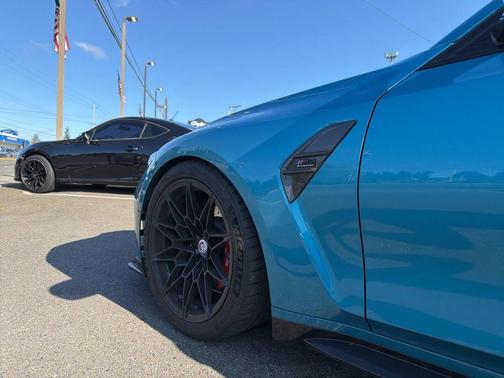 Brooklyn Grey Metallic 2023 BMW M3 Competition xDrive