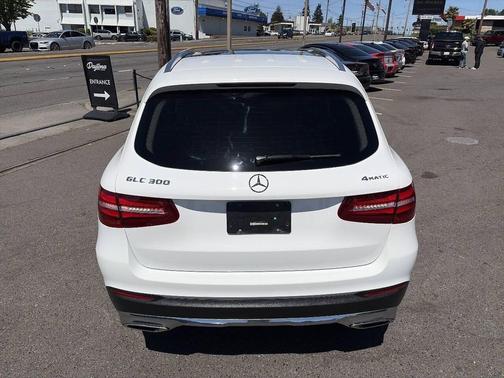 Polar White 2019 Mercedes-Benz GLC 300 4MATIC