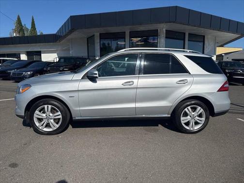 2012 Mercedes-Benz M-Class 4MATIC