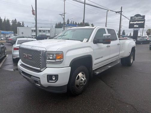 2015 GMC Sierra 3500 Denali